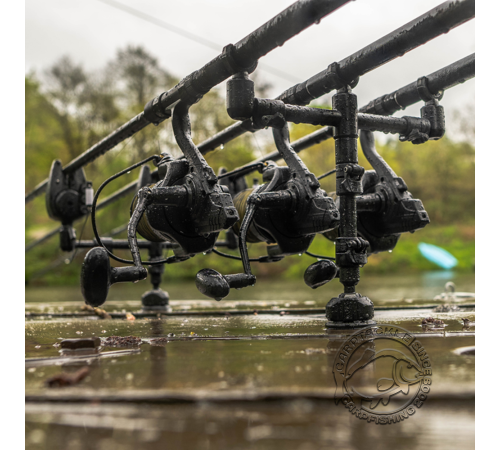 Раздвижная перекладина Avid Carp Lok Down Adjustable 2 Rod Buzz Bar