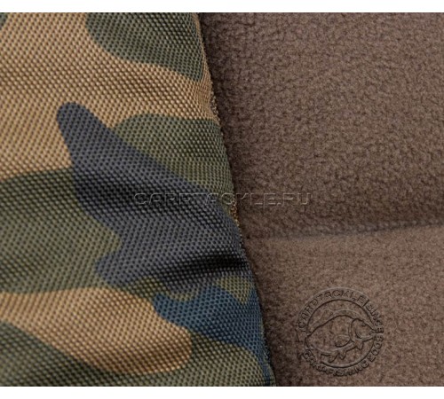 Кресло с подлокотниками Fox R2 Camo Chair