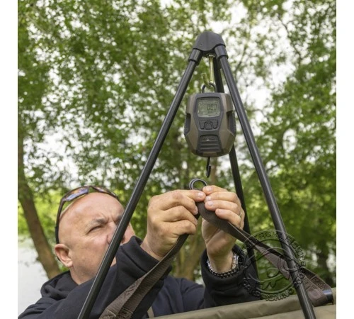 Тренога для взвешивания Avid Carp PRO-Tect Deluxe