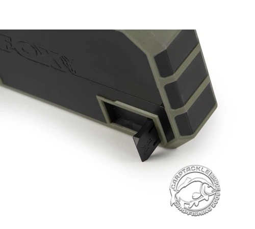 Аккумулятор с беспроводной зарядкой Fox Halo 27K Wireless Power Pack