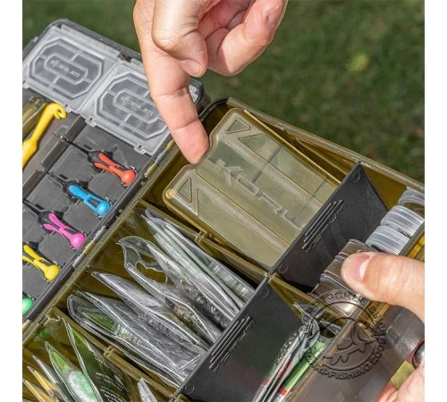 Коробка для снастей с 4 отсеками Korum Bits Blox