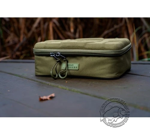 Сумка для аксессуаров с жесткой крышкой Korum Progress Hardcase Pouch 4l