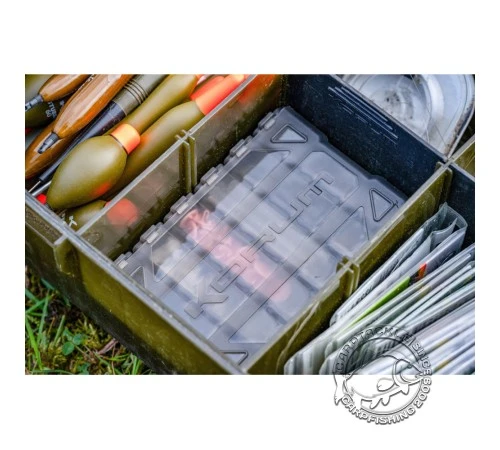 Коробочка с отсеками для мелких аксессуаров Korum Tackle Dispenser Blox