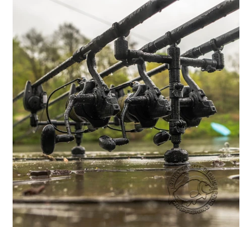 Раздвижная перекладина Avid Carp Lok Down Adjustable 2 Rod Buzz Bar