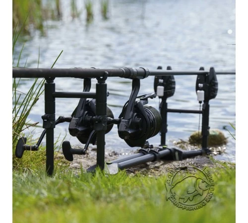 Заниженный род-под Avid Carp Revolve Super Low Pod